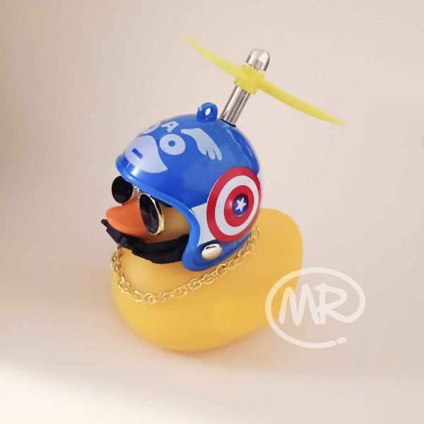 1. Figura Patito de hule con casco – Capitán Pato